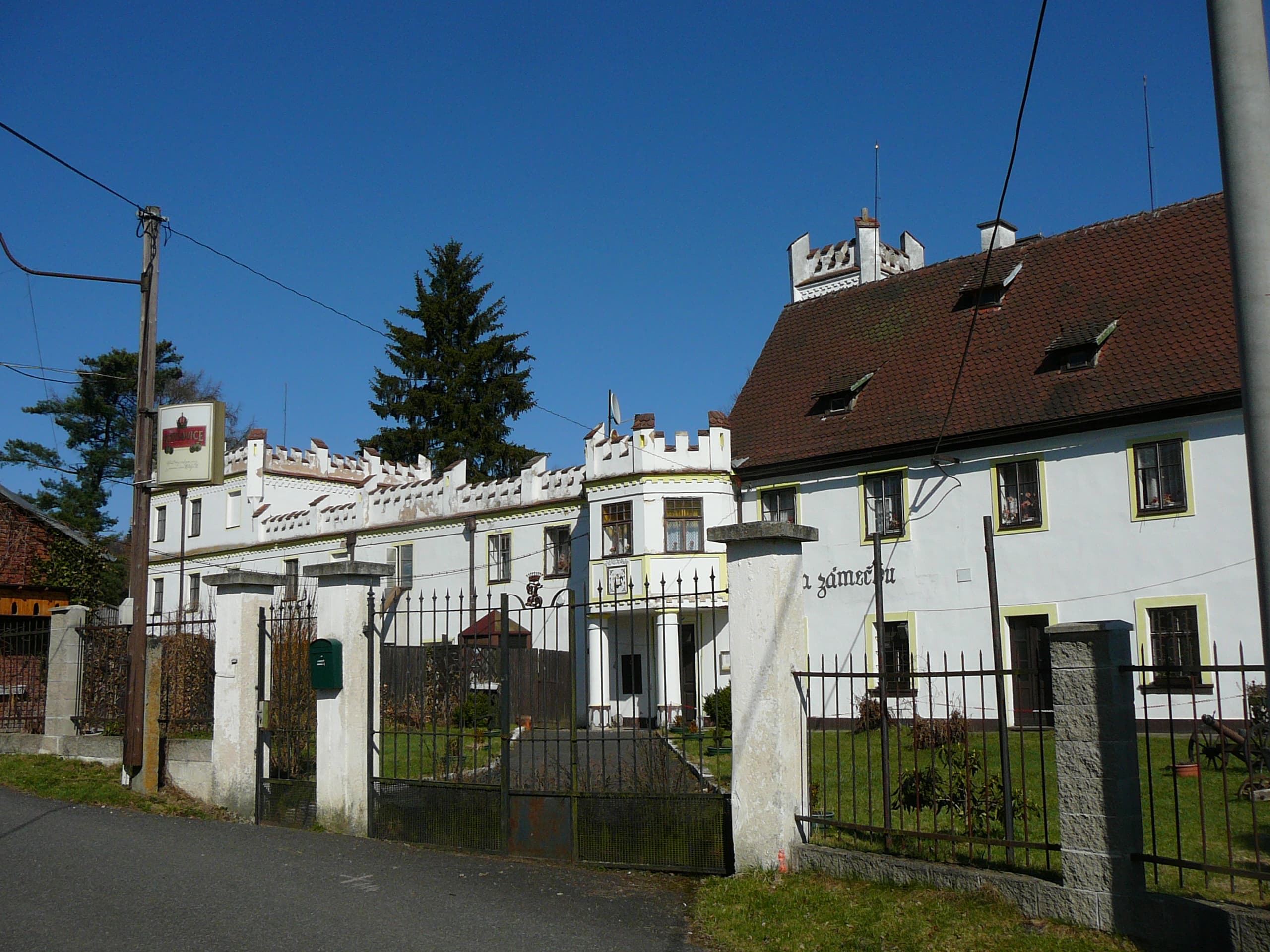 Zámek Doubrava u Aše - 2